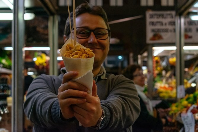 Bologna Private Food Tour with 6 or 10 Tastings - The guides matter: what to look for in your host