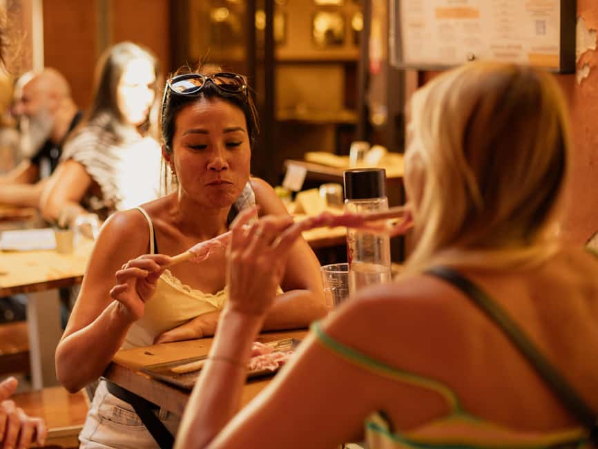 Bologna: Street Food Tour in the Historic Center - Starting at Neptune’s Fountain: where the city explains itself
