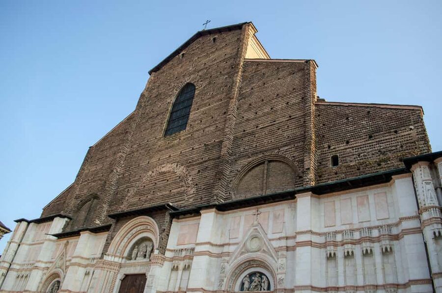 Bologna: Street Food Tour in the Historic Center - Price and value: what $59 buys you in Bologna
