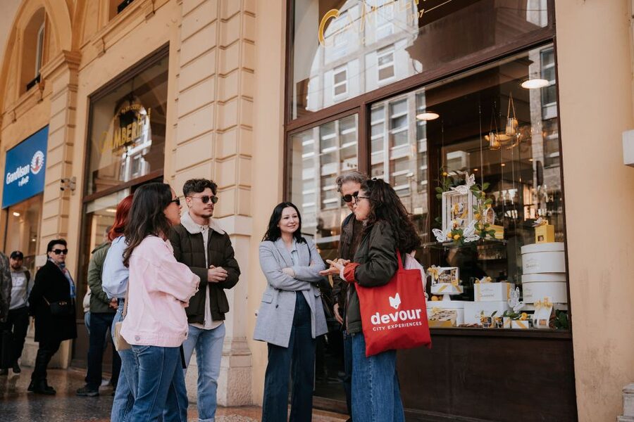 Bologna: Tastes and Traditions Food Tour with Market Visit - The Indoor Picnic Moment: Eat Like You Mean It