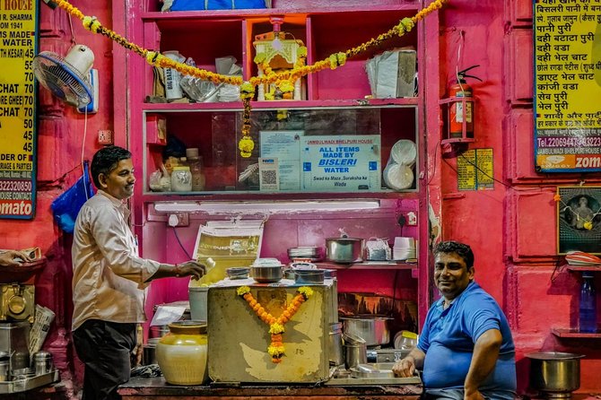 Bombay Express Mumbai Food Tour with 15+ Tastings - Zaveri Bazaar and khau galli: street-food intensity in the right place