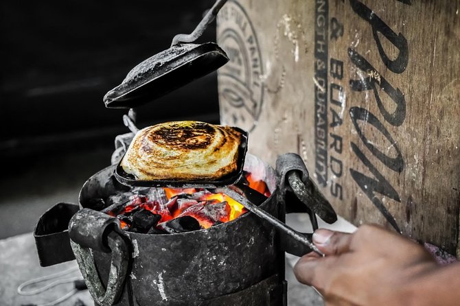 Bombay Express Mumbai Food Tour with 15+ Tastings - Mangaldas Market: chaat, curries, breads, and the sweet finish rhythm