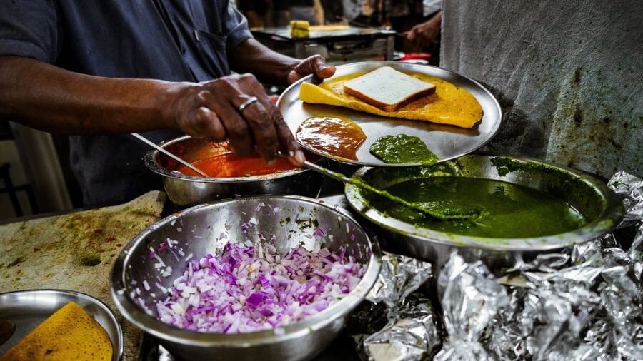 Bombay Express Mumbai Food Tour with 15+ Tastings - Mangaldas district: more than food stops, it’s local daily life