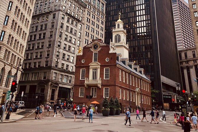 Boston Freedom Trail History and Food Tour - Freedom Trail with food and questions built in