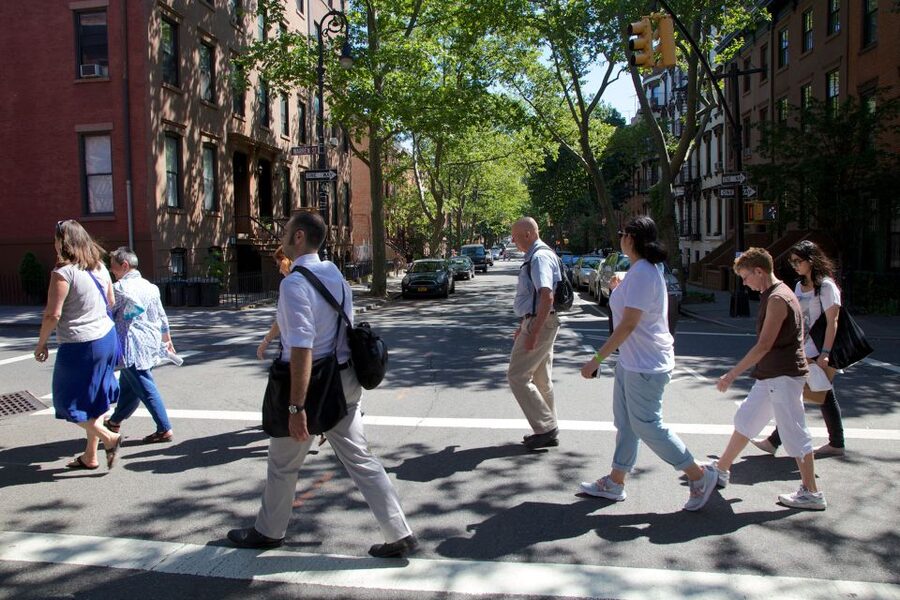 Brooklyn Food Tour: Heights, DUMBO & Bridge Views - DUMBO: Cobblestones, the Archway, and Those Instagram Angles