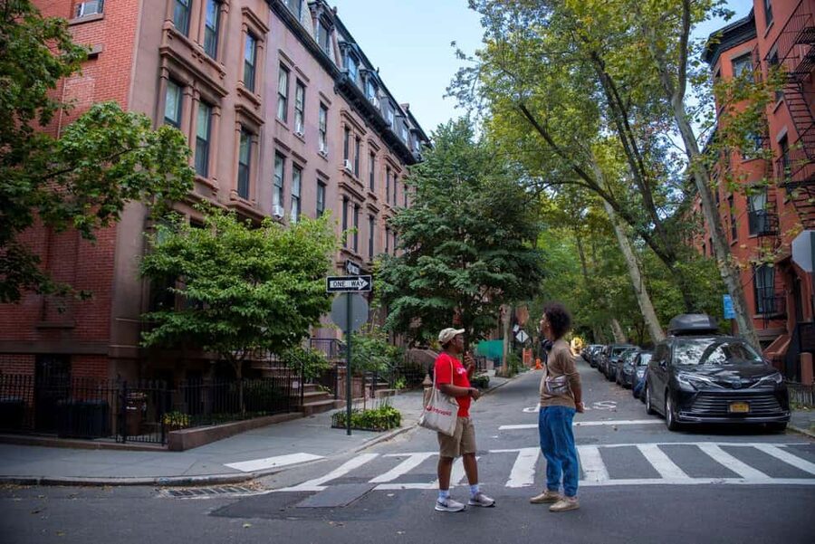 Brooklyn Food Tour of Mom-and-Pop Culinary Gems - What the 7 tastings actually mean for value