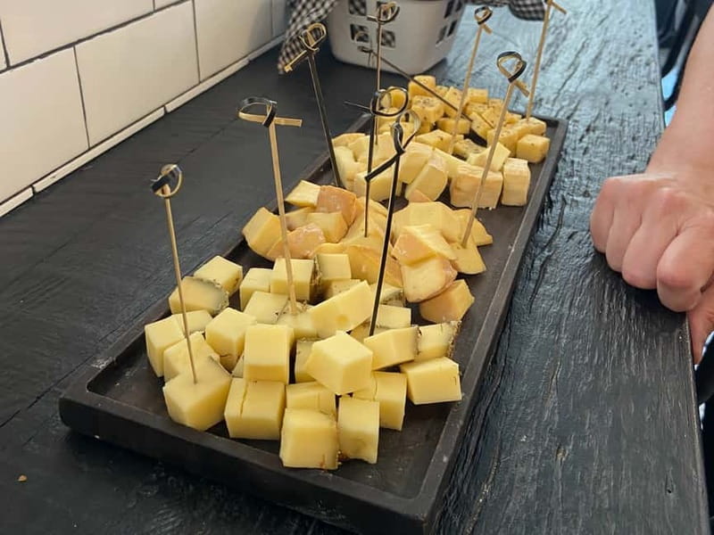 Brussels: City Center Guided Food Tour with Tastings - Why this 3-hour Brussels food walk feels like the smart move