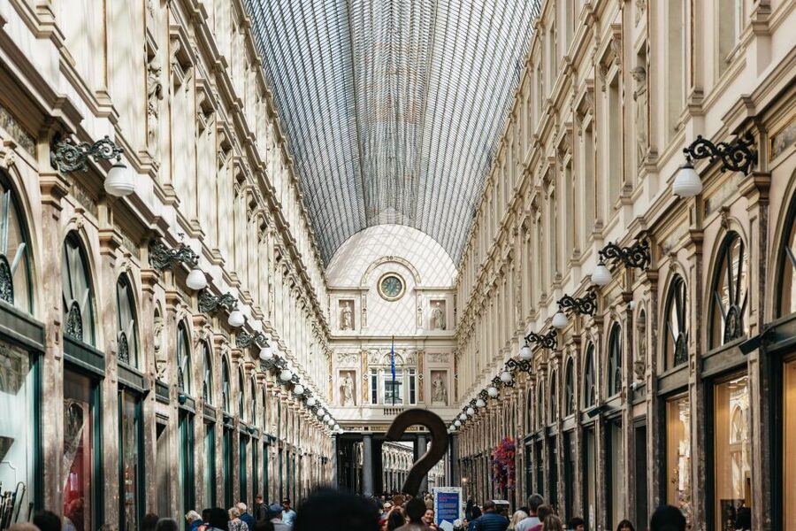 Brussels: City Highlights Walking and Tasting Tour - Royal Saint-Hubert Galleries: Shopping Arcade With a Backstory