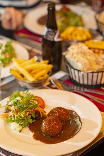 Brussels Food Tour: Main Dish, Beer, Waffle & Chocolate - Grand Sablon Area: Traditional Brussels With Real Shop Energy
