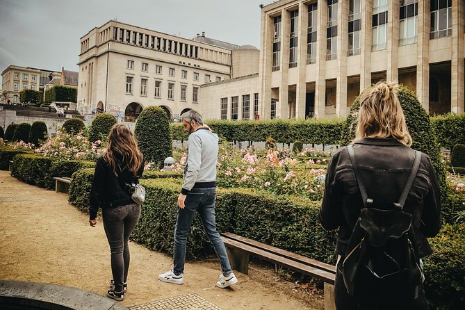 Brussels Walking and Tasting Tour (Beers,Chocolates&Fries/Waffle) - Meeting at Hilton Brussels Grand Place: easy to find, easy to start