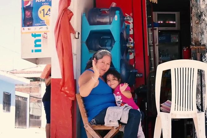 Bucerias Bike and Food Tour - Stop Two: Agua Fresca and Freshly Squeezed Flavor