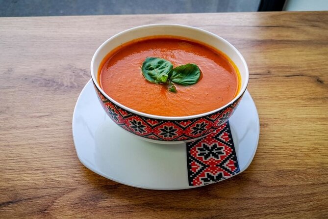 Bucharest Historical Food Tour in Old Center - Food and history together: Why this pairing is worth your time