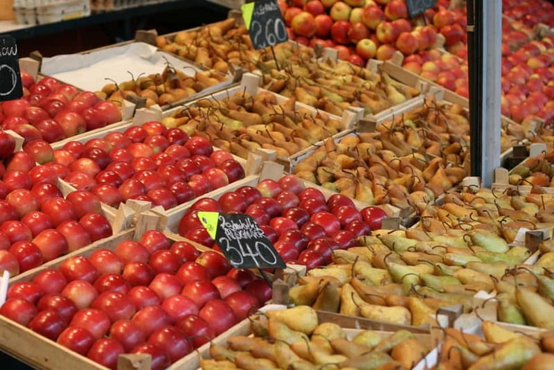 Budapest Culinary & Wine Walk—Budapest’s Signature Food Tour - From Butcher Plates to Elegant Cakes