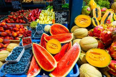 Budapest Grand Market Tasting Tour - Small Group & Local Guide - What the guide actually adds (history, stories, and buying advice)