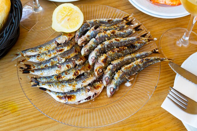 Cadiz Food Tour: Tapas, Drinks and Delights with a Local - Key highlights you’ll actually care about