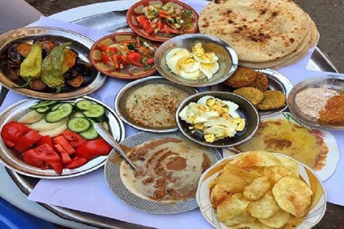 Cairo Food Tour - A Cairo food tour that mixes tastings with real sights