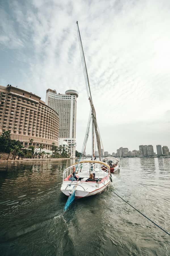 Cairo: Sunset Felucca Ride and Food Tour With Private Guide - Pickup from Cairo or Giza: how to plan your start