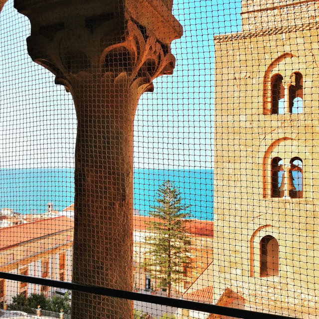 Cefalù: Street Food Tour with Tastings - The Local Bakery Stop: Classic Sicilian Bites Without the Guesswork