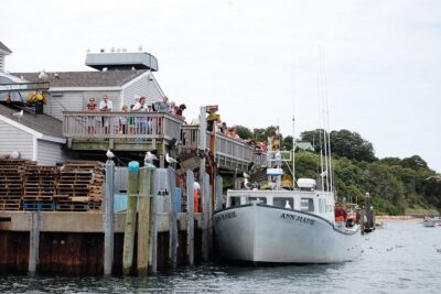 Chatham Bites and Sights Walking Guided Food Tasting Tour - A small, private 3-hour walk that stays relaxed (most of the time)