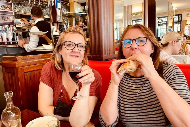 Chef PJ's Montmartre Food Tour - Rue Lepic: Shopping Like a Chef (and Learning to Read Labels)