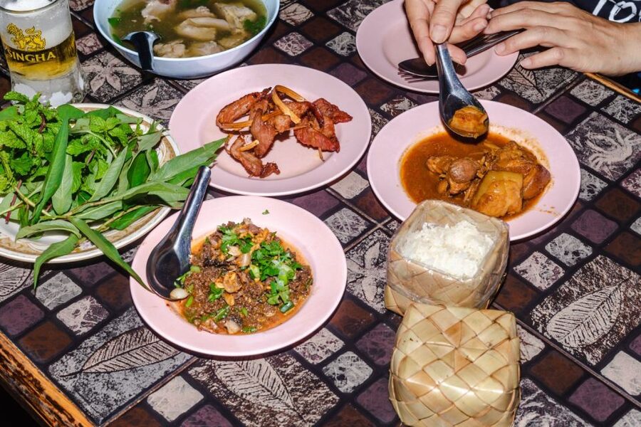 Chiang Mai: Food Tour by Songtheaw Truck with 15+ Tastings - Pacing: How to Come Hungry Without Overdoing It