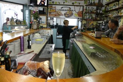 Classic Food Tour - Lagos - Morning vs. evening: choosing the right start