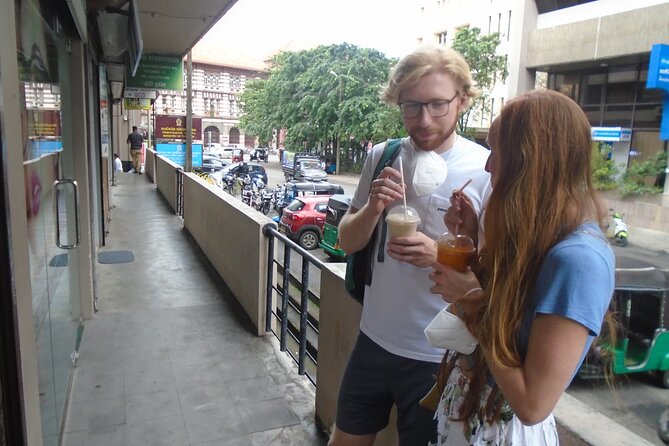 Colombo Express Food Tour with 9 + Tastings - Stop 2 at Zylen Tea: Sri Lanka tea and a real break from the road