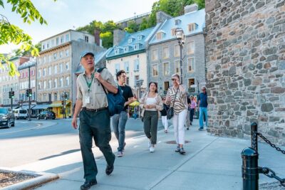 Combo Historical and Food Tour of Old Quebec - Funiculaire du Vieux-Québec and Terrasse Dufferin: views plus a quick change in altitude