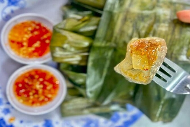 Da Nang Food Tour Motorbike & Sightseeing By Ao Dai Lady Rider - Food and sights, in the exact rhythm you’ll follow