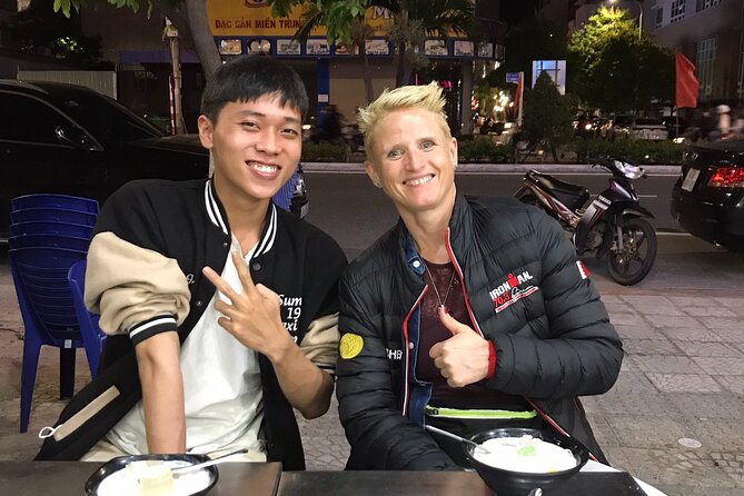 Da Nang Local Food Tour - The Night Market Stop: Where Da Nang Energy Shows Up