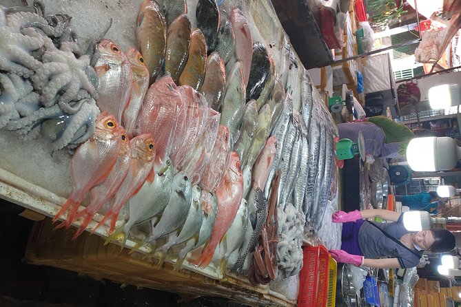 Danang Walking Food Tour - Seafood and Dessert: Da Nang’s Best Moves in One Route