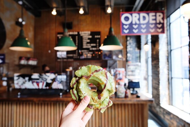 Delicious Donuts & Sweet Treats: West Loop Walking Tour - Start strong at Do-Rite Donuts & Chicken, 181 N Morgan St