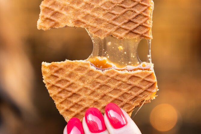 Devour Amsterdam Ultimate Food Tour - The guide experience: small group, big conversation