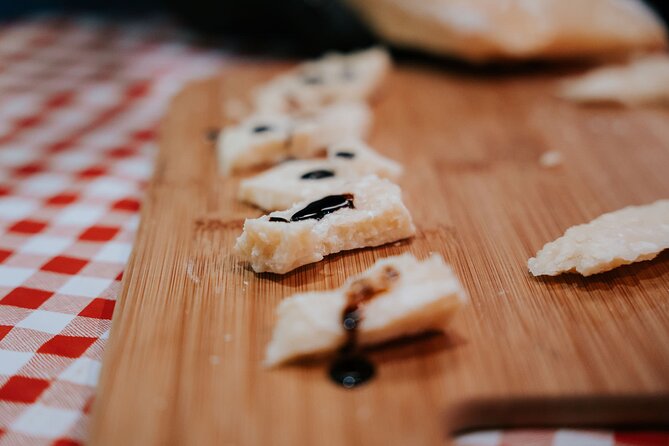 Devour Bologna Tastes & Traditions Food Tour with Market Visit - The Guide Factor: What Makes This Tour Feel Fun, Not Formulaic
