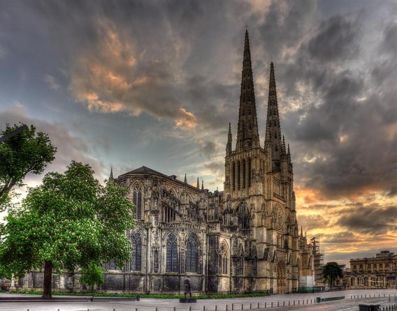 Devour Bordeaux: Ultimate Food & Wine Tasting Tour - Key things you’ll notice on this Devour Bordeaux tour