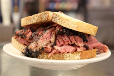 Devour New York Lower East Side Guided Food Tour - Seven businesses, seven tastes: why the portions feel like a meal