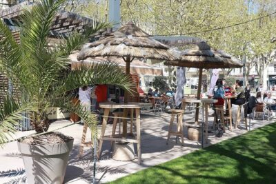 Discover Béziers differently with a Food Tour - Stop 1: Les Halles covered market pastry