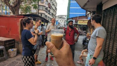 Discover Mumbai's street & beach with Vegetarian food tour - Meeting Near Churchgate: A Short Walk That Gets You Eating Fast