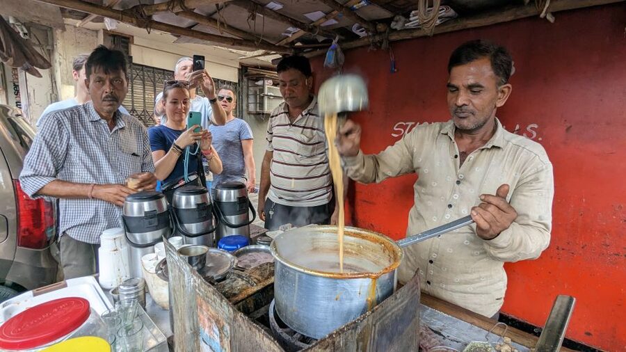 Discover Mumbai's street & beach with Vegetarian food tour - Between Stops: Transport That Turns the City Into Part of the Meal
