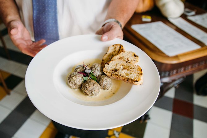 Downtown Sacramento Historical Food Tour - Time, pace, and the kind of walking you should expect