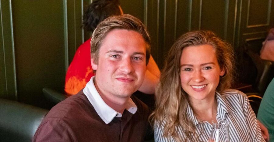 Dublin: 2-Hour Premium Whiskey and Food Tasting Tour - Two hours of Dublin whiskey: what the experience feels like