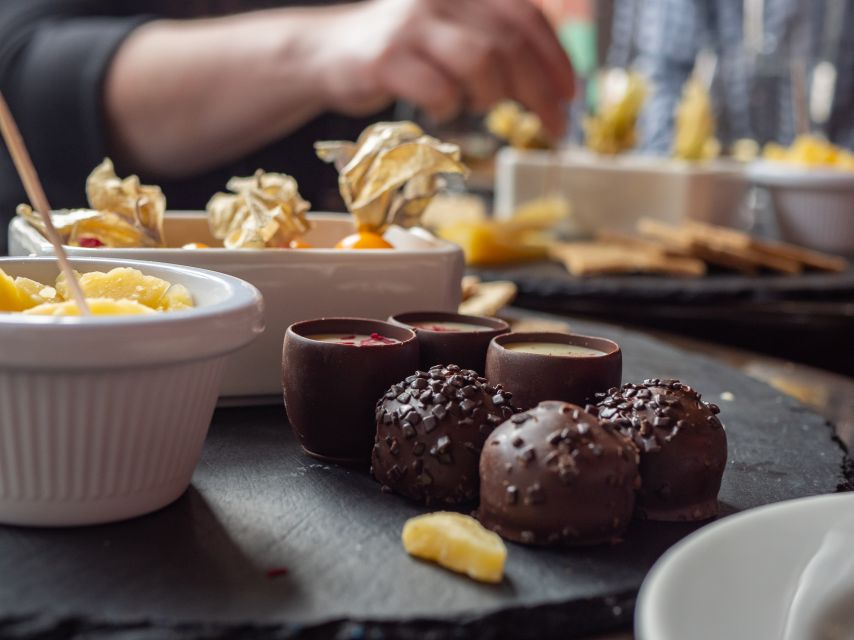 Dublin: 2-Hour Premium Whiskey and Food Tasting Tour - Tips so you get more from each pour