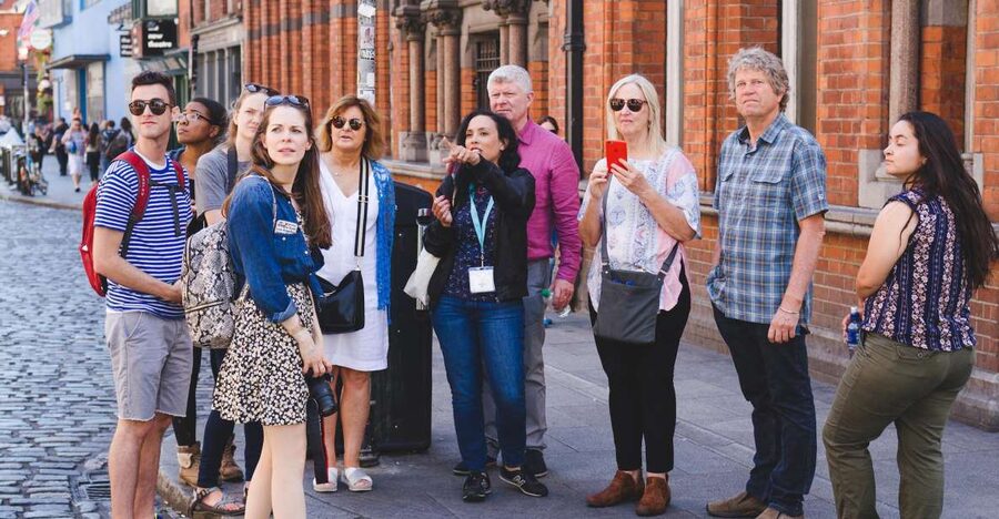 Dublin: Delicious Walking Food Tour - Meeting at The Spire: Easy start, one noisy listening moment