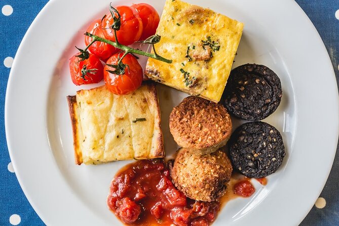 Dublin Historical Centre Food Tour with 8 Food Tastings & Drinks - Turning Dublin’s streets into an eating route
