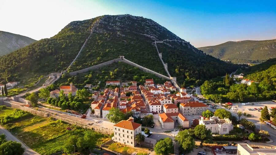 Dubrovnik: Oyster, Mussles, and Wine Tasting Tour in Ston - Pelješac wine tasting: learn the varietals and taste like a local