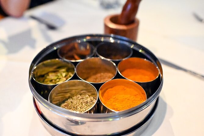 East London Indian Food Tour with 8+ Authentic Food Tastings - How the Route Works in Real Time (Stops That Make Sense)