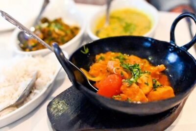 East London Indian Private Food Tour with 8+ Food Tastings - Start at Whitechapel Gallery, finish near Aldgate East