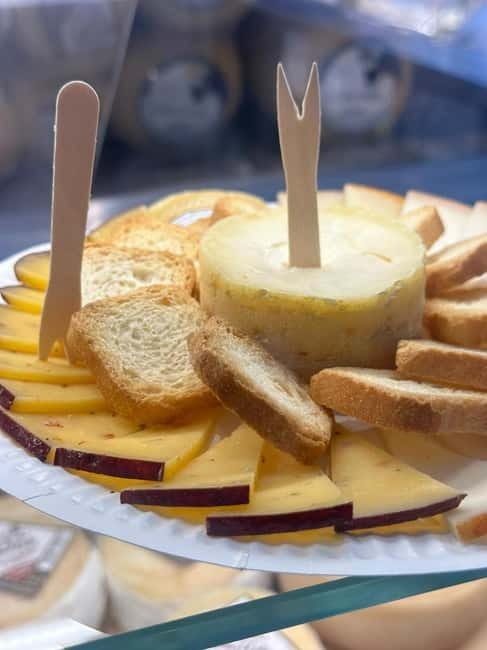 Eat Porto Like a Local: The Ultimate Full-Meal Food Tour - Key highlights you’ll feel in your first hour