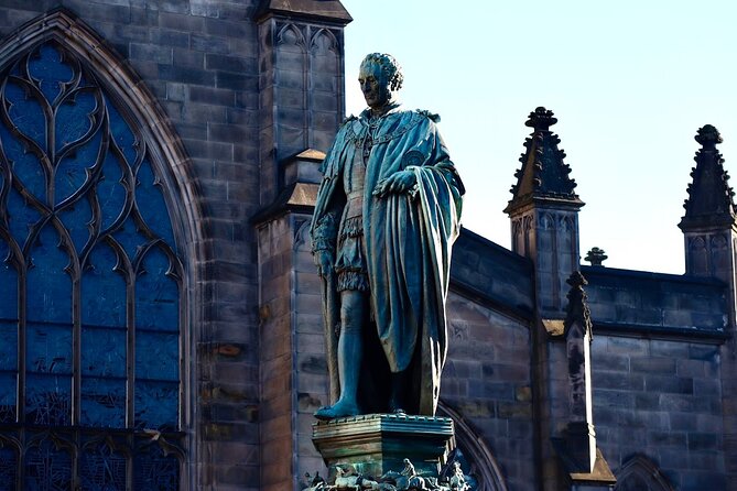 Edinburgh Food Tour with Scotch, Haggis, a Secret Dish & More - Edinburgh Botanic Garden: plants, conservation, and food context
