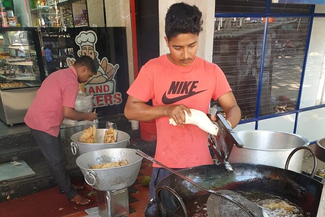 Enjoy the best Food tour in kochi with a local ! - Stop 2: Fort Kochi Comfort Foods and Classic Flavors
